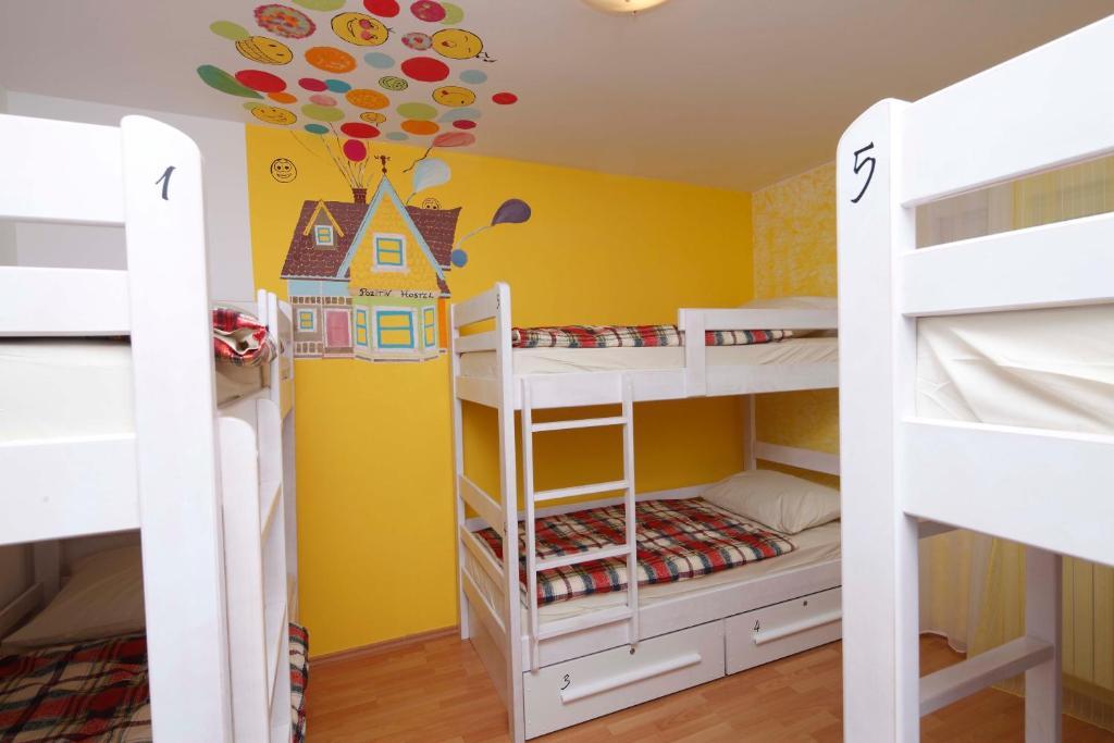 Pozitiv Hostel Zagreb Kamer foto