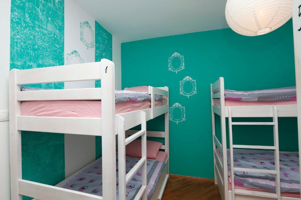 Pozitiv Hostel Zagreb Kamer foto